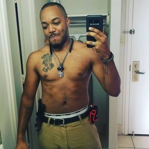 Meet your Posher, Brion